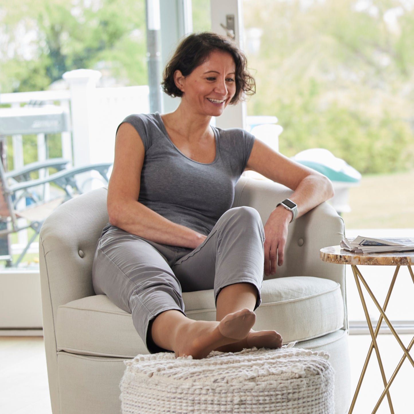 Sheer Compression Thigh High, 15-20mmHg, A102