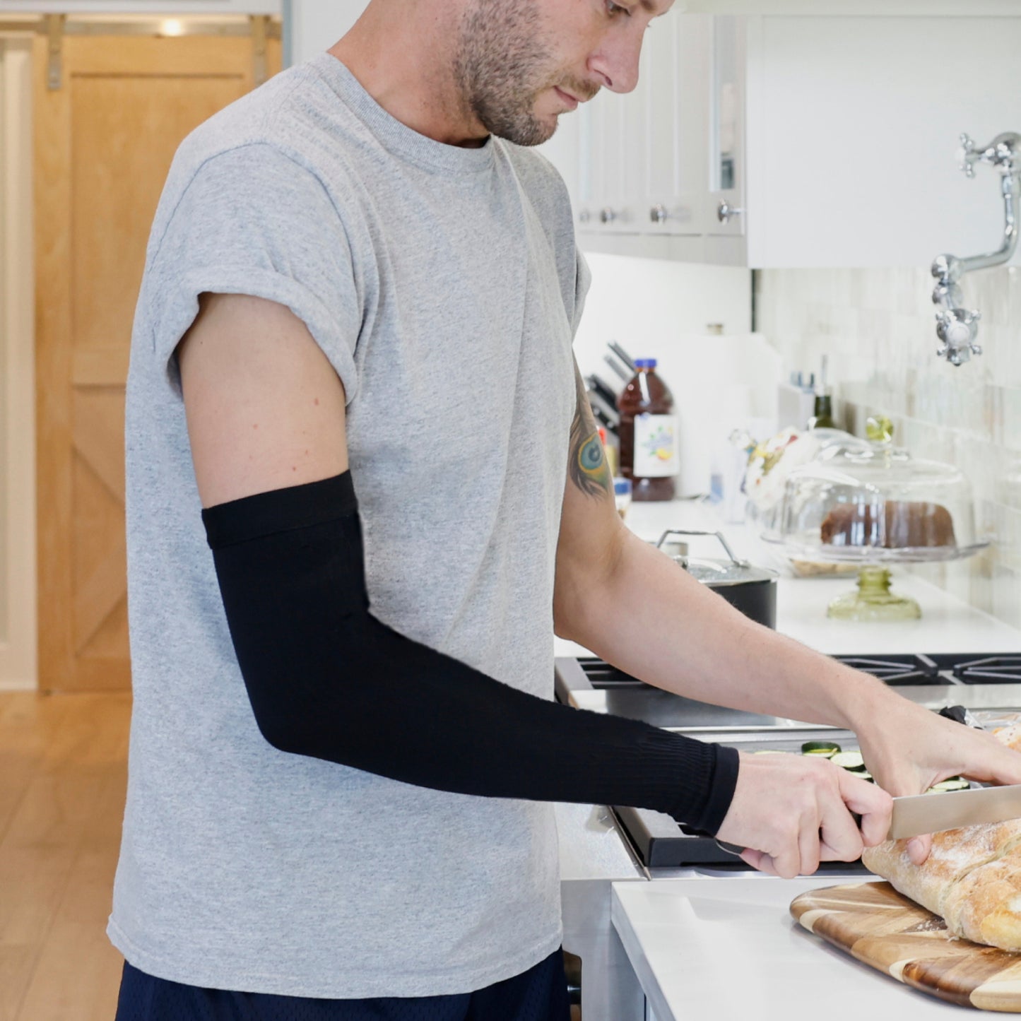 Compression Arm Sleeve 20-30mmHg, A813M